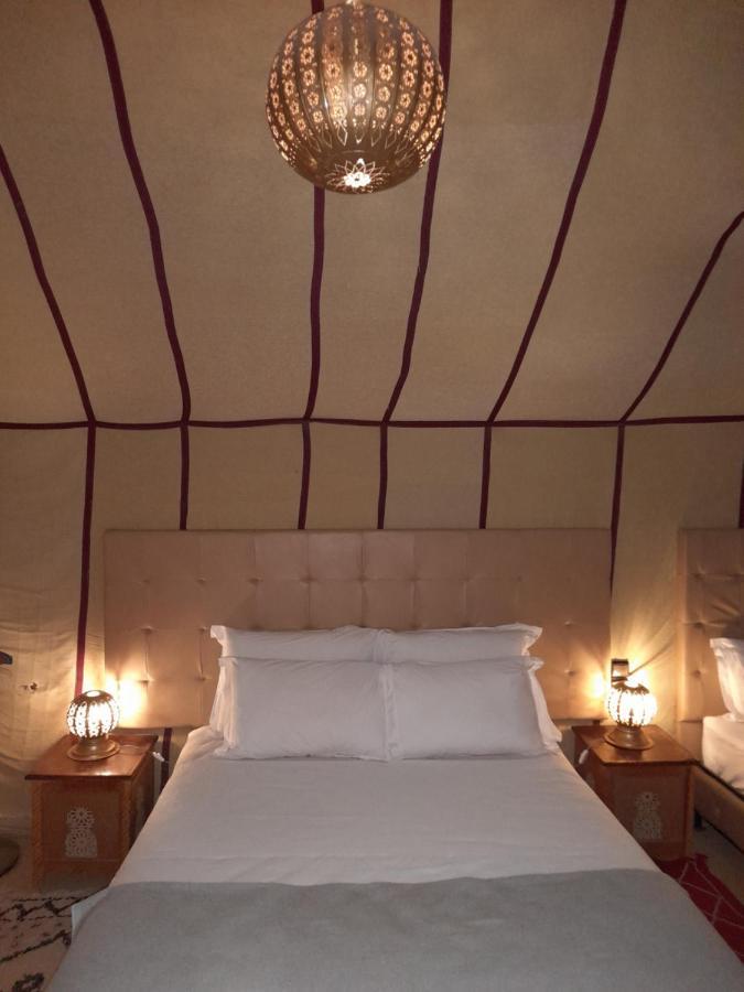 מרזאוגה Tourza Desert Camp "Tents With Heating" מראה חיצוני תמונה