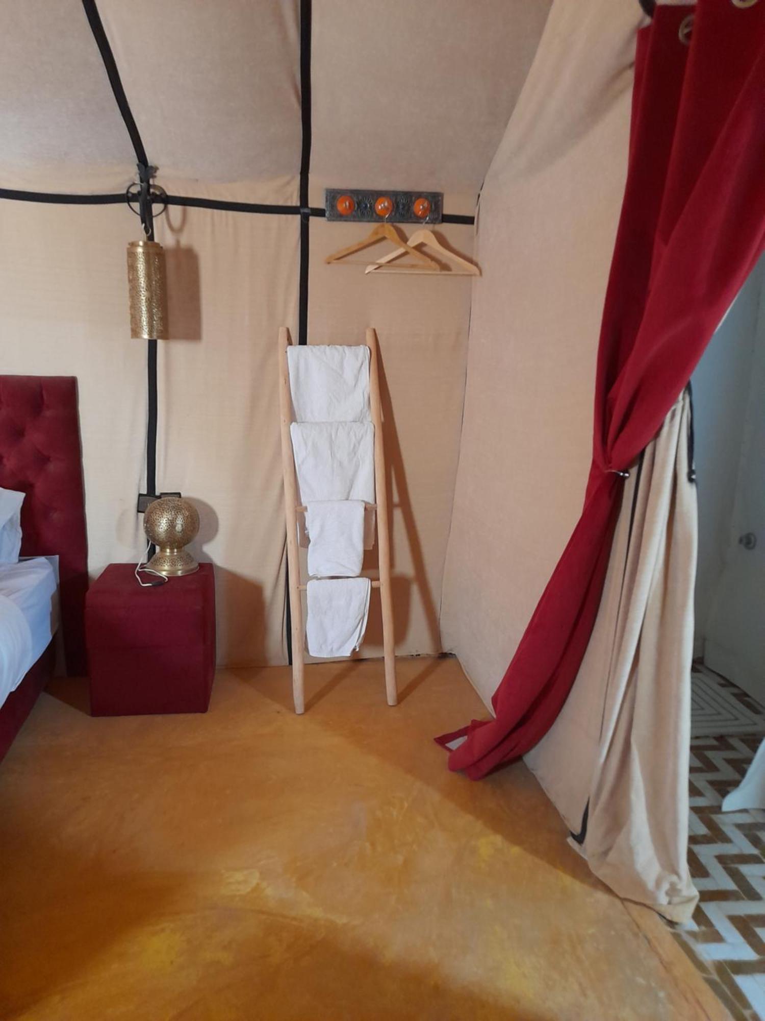 מרזאוגה Tourza Desert Camp "Tents With Heating" מראה חיצוני תמונה
