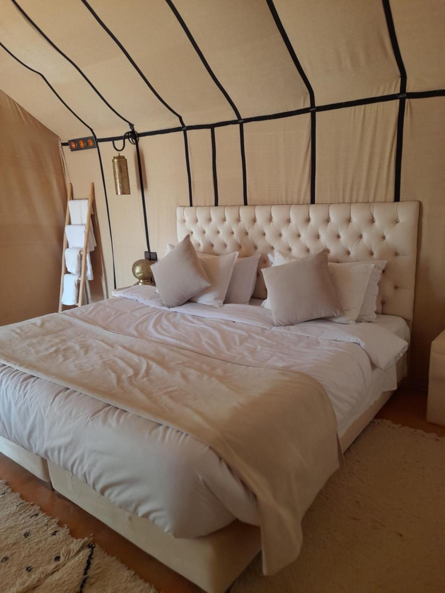 מרזאוגה Tourza Desert Camp "Tents With Heating" מראה חיצוני תמונה